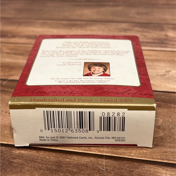 2001 HALLMARK ORNAMENT QX8282 THE LAND OF CHRISTMASTIME BOOK BY LINDA SICKMAN - Picture 3 of 13